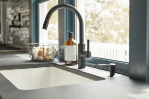 Oil-rubbed bronze faucet