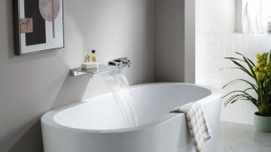 waterfall faucet for freestanding tub